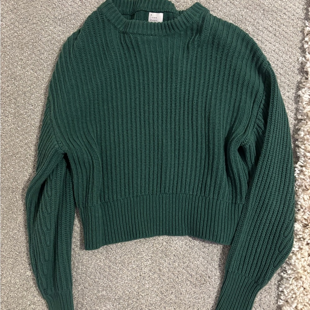 Green soft sweater